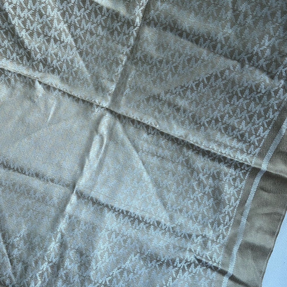 Michael Kors scarf